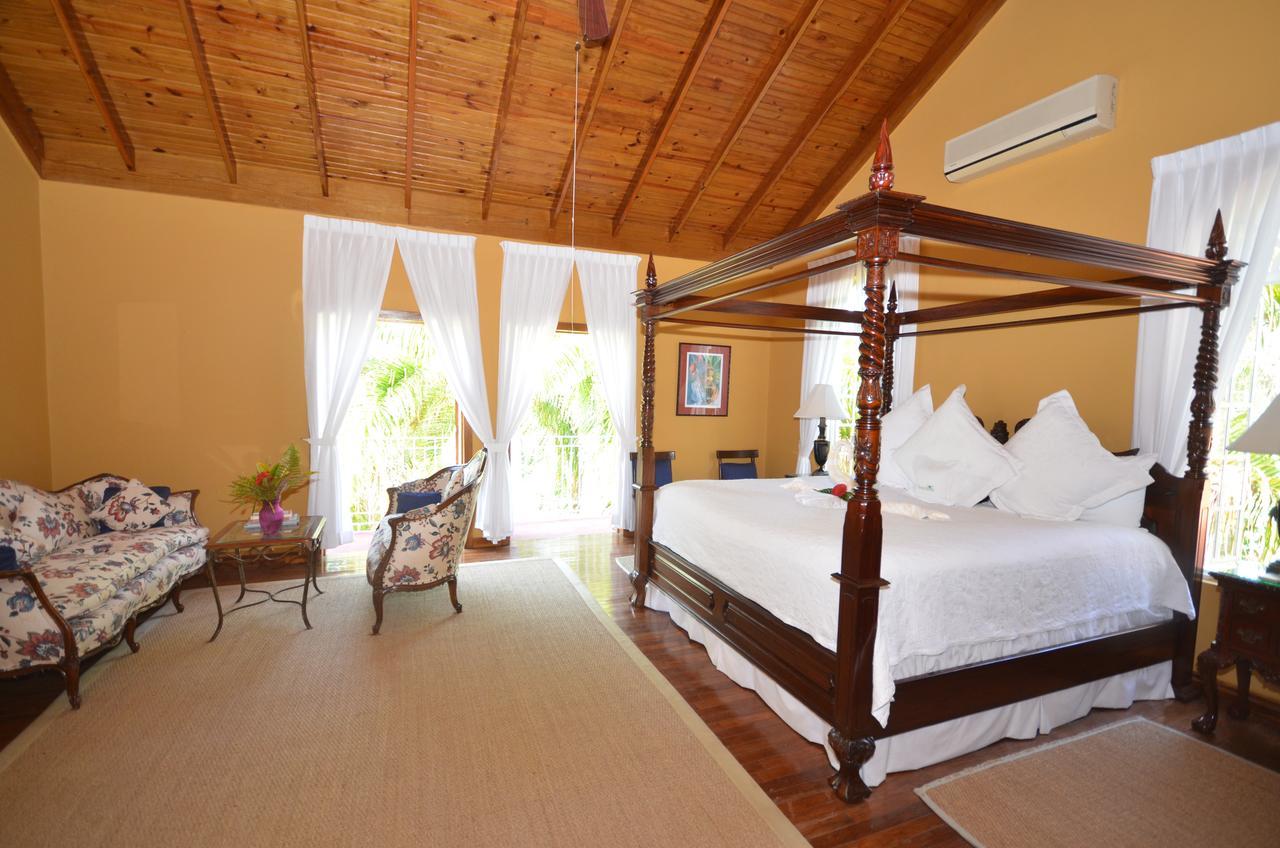 Summerhill Four Bedroom Villa Teluk Montego Bagian luar foto